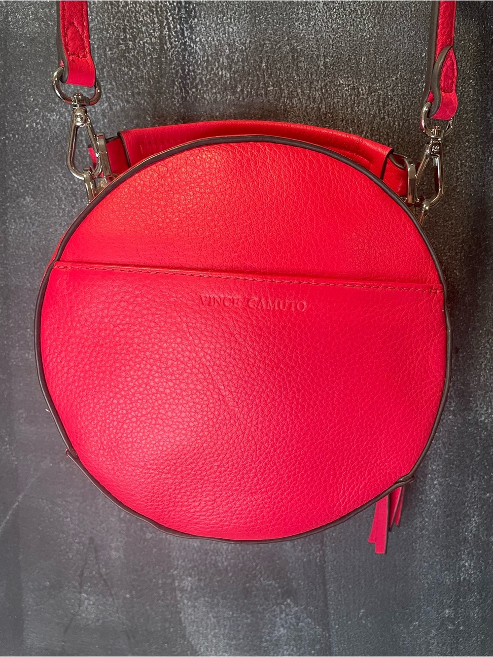 NWT Vince Camuto Circle Crossbody Bag Fruit Punch Pink Genuine Leather Round - Picture 3 of 10